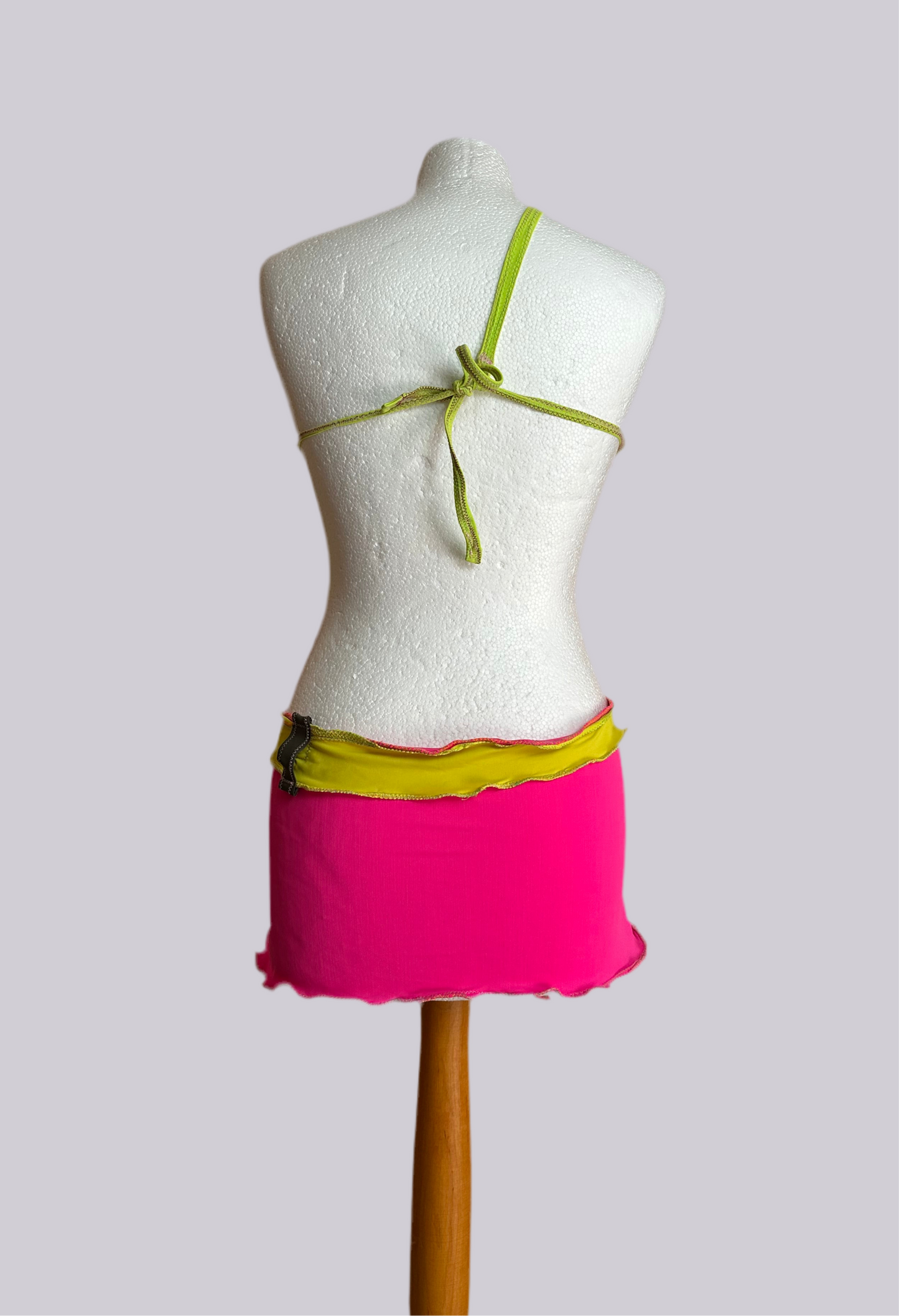 MONO TANK LOGO TOP & LOGO BELT SKIRT