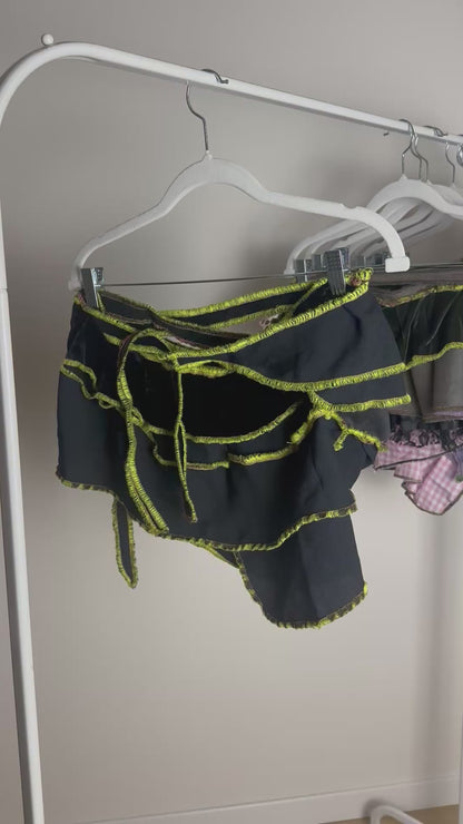 BLACK YW SKIRT Reworking